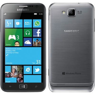 Smartphone Ativ S I8750 Tela AMOLED 4.8", Windows Phone 8 3G